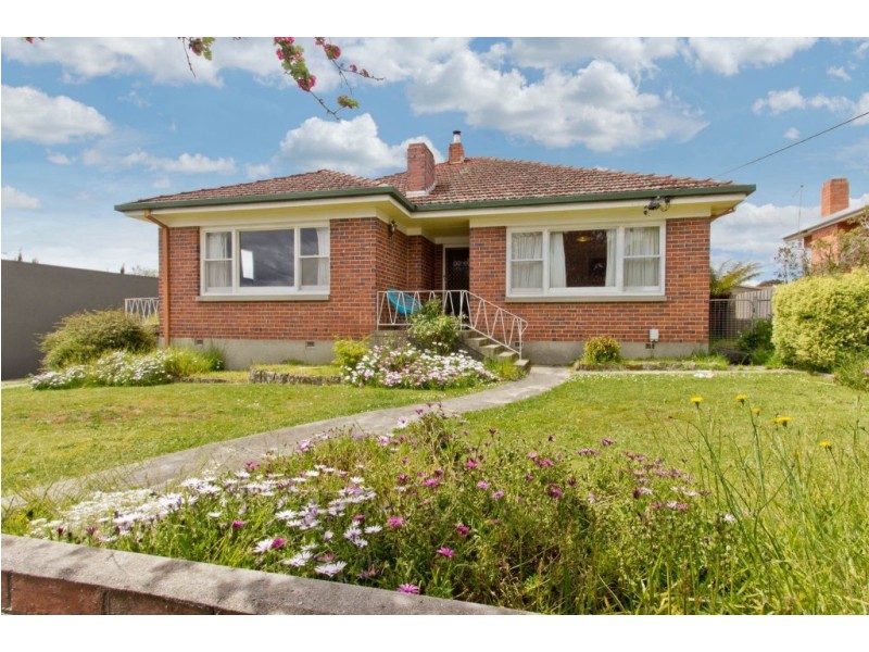 11 Hawthorn Street, Norwood TAS 7250