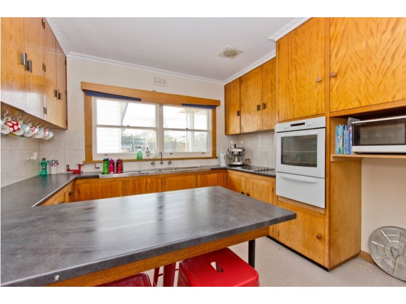 11 Hawthorn Street, Norwood TAS 7250