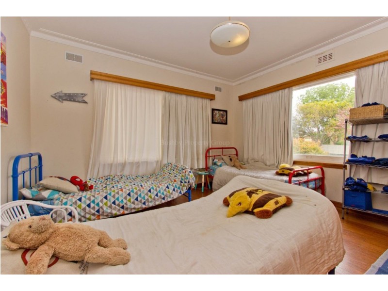 11 Hawthorn Street, Norwood TAS 7250