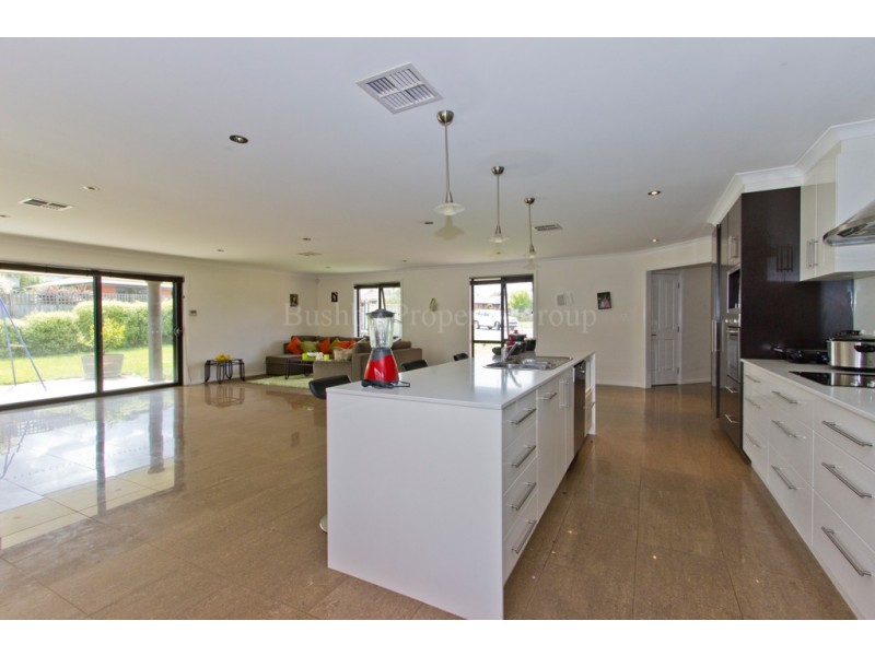 1 Grange Court, Newnham TAS 7248