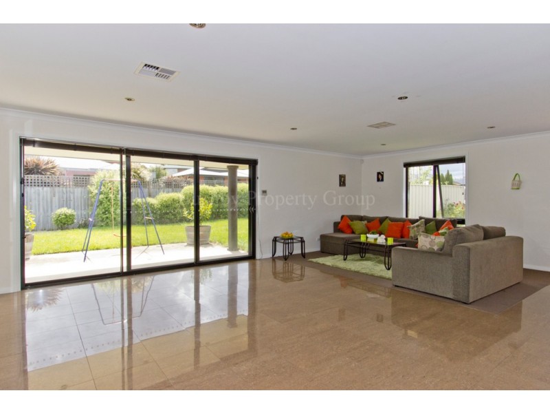 1 Grange Court, Newnham TAS 7248