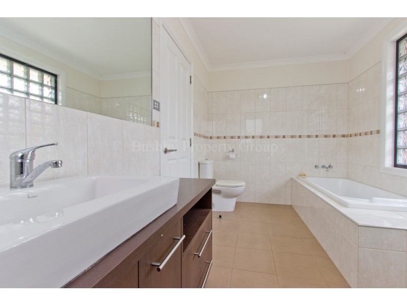 1 Grange Court, Newnham TAS 7248