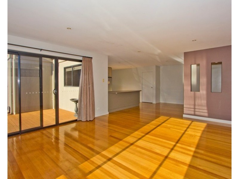 2/39 Normanstone Road, South Launceston TAS 7249