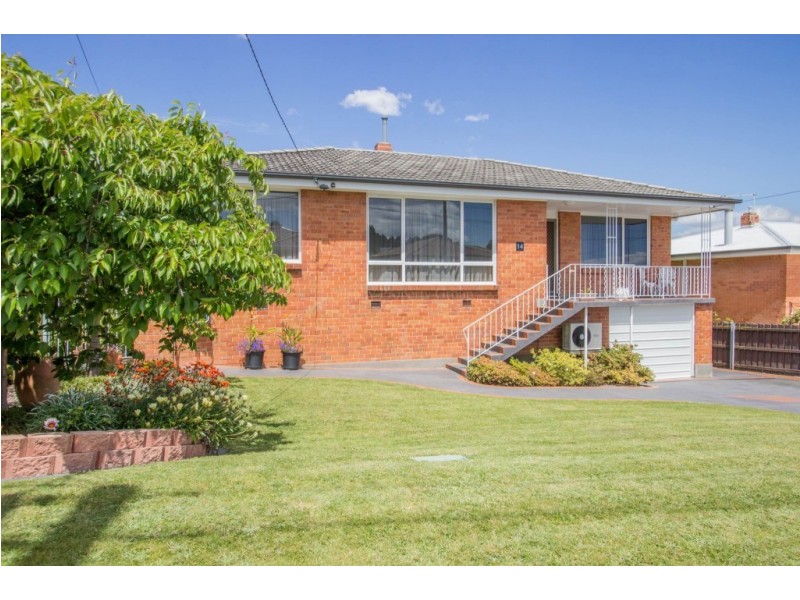14 Cedar Street, Newnham TAS 7248