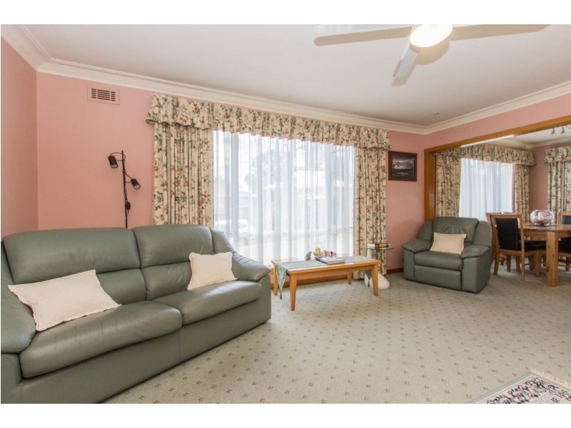 14 Cedar Street, Newnham TAS 7248
