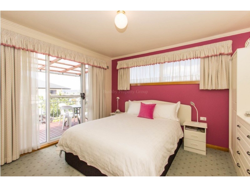14 Cedar Street, Newnham TAS 7248