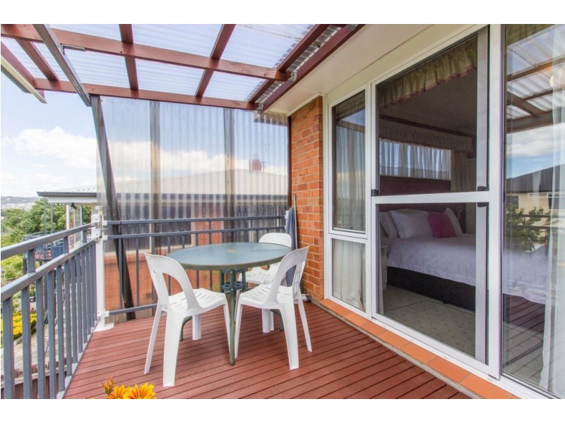 14 Cedar Street, Newnham TAS 7248