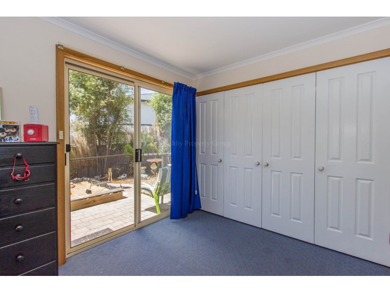 24 Lachlan Parade, Trevallyn TAS 7250