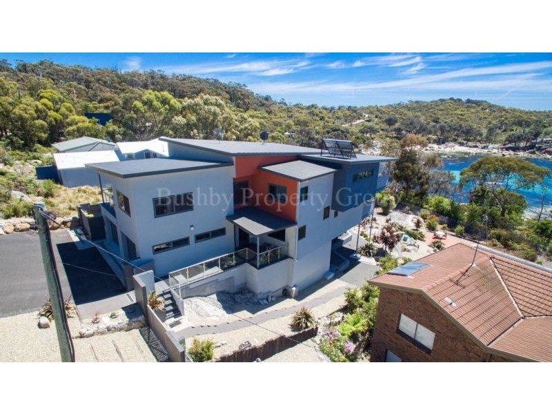 16a Seaton Cove Road, Binalong Bay TAS 7216