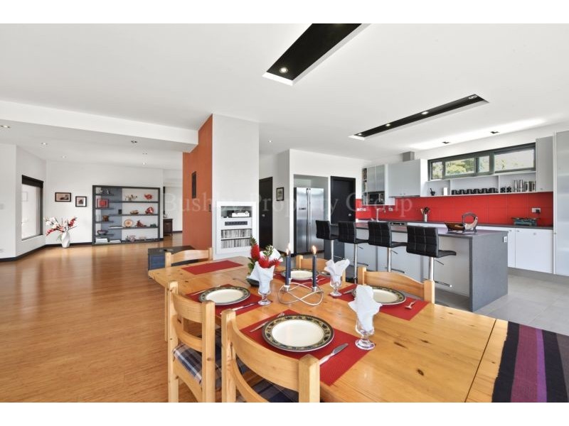 16a Seaton Cove Road, Binalong Bay TAS 7216