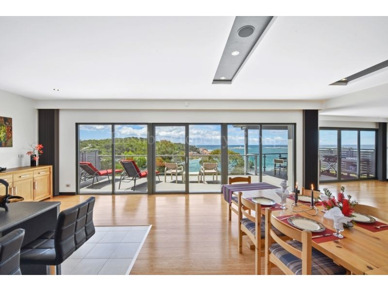 16a Seaton Cove Road, Binalong Bay TAS 7216