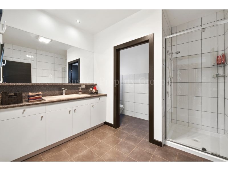 16a Seaton Cove Road, Binalong Bay TAS 7216