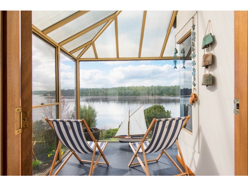 27 Paringa Avenue, Lanena TAS 7275