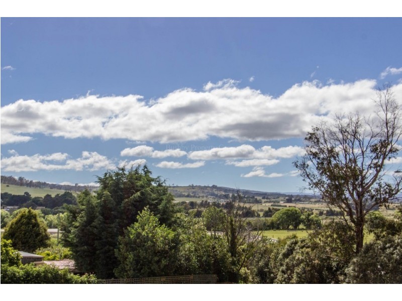 111 Station Road, Norwood TAS 7250