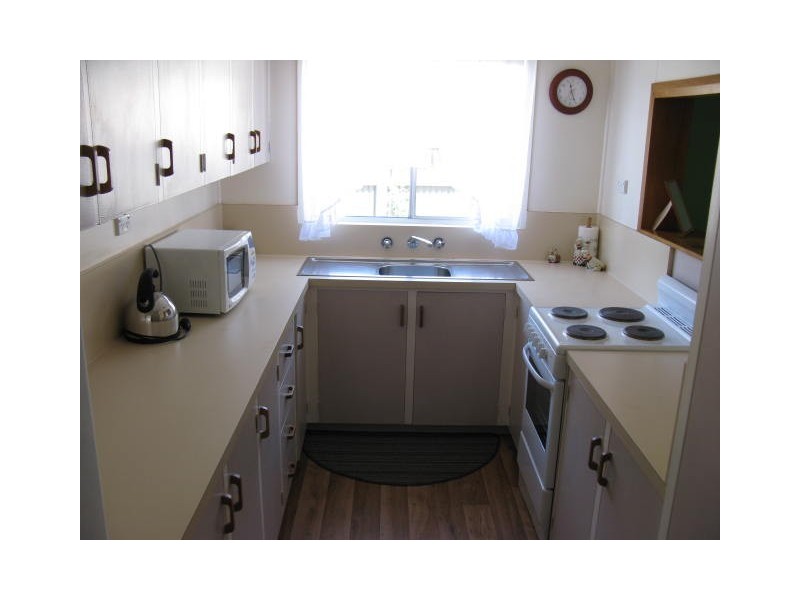 13-13a Austin Street, Queenstown TAS 7467