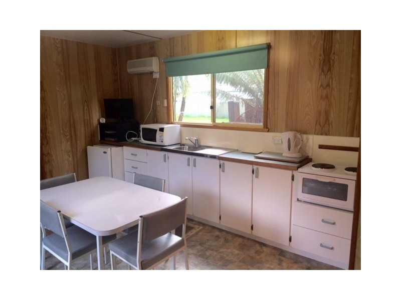 13-13a Austin Street, Queenstown TAS 7467