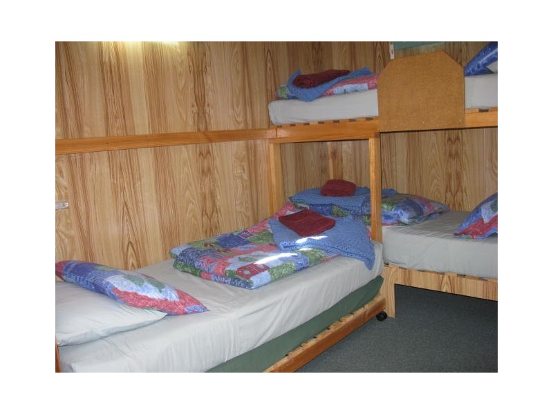 13-13a Austin Street, Queenstown TAS 7467