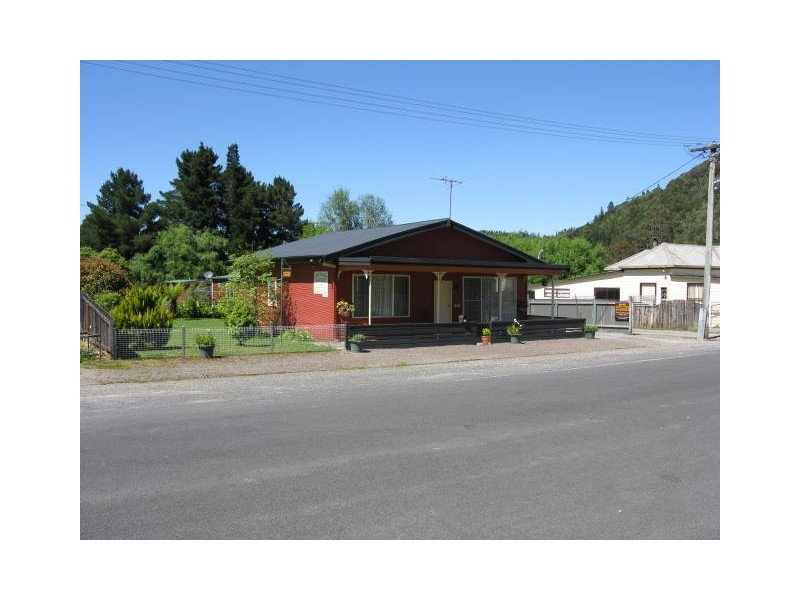 13-13a Austin Street, Queenstown TAS 7467