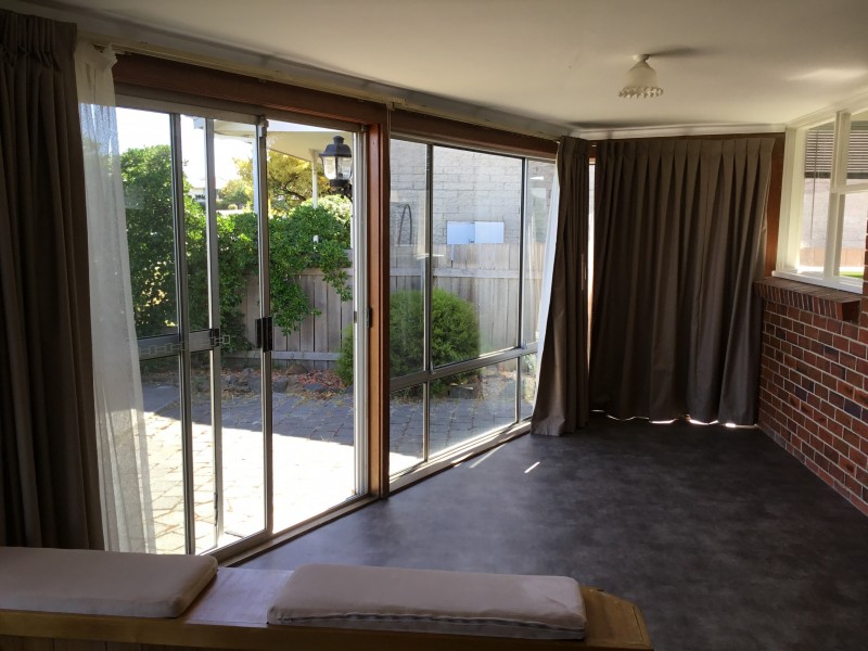11 Tompsons Lane, Newnham TAS 7248