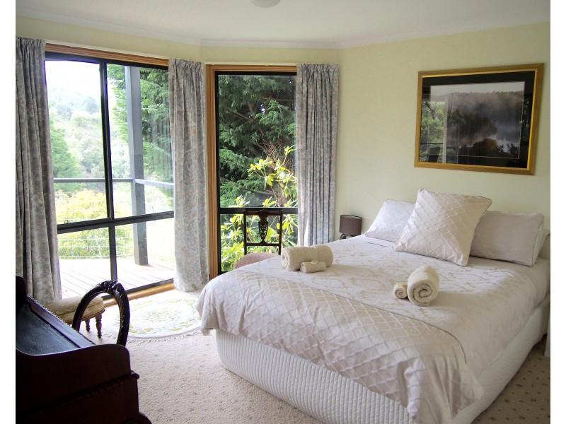 77 Bayview Drive, Blackstone Heights TAS 7250