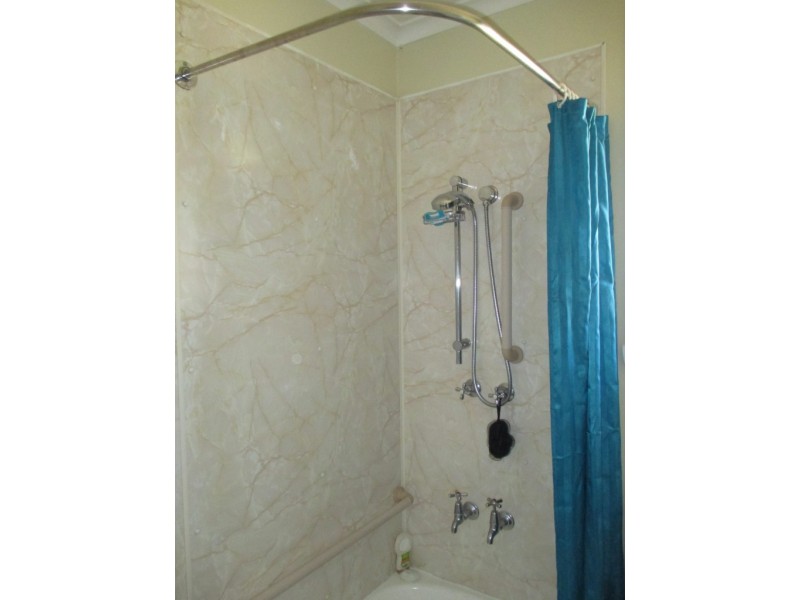 33 Pioneer Parade, Ravenswood TAS 7250