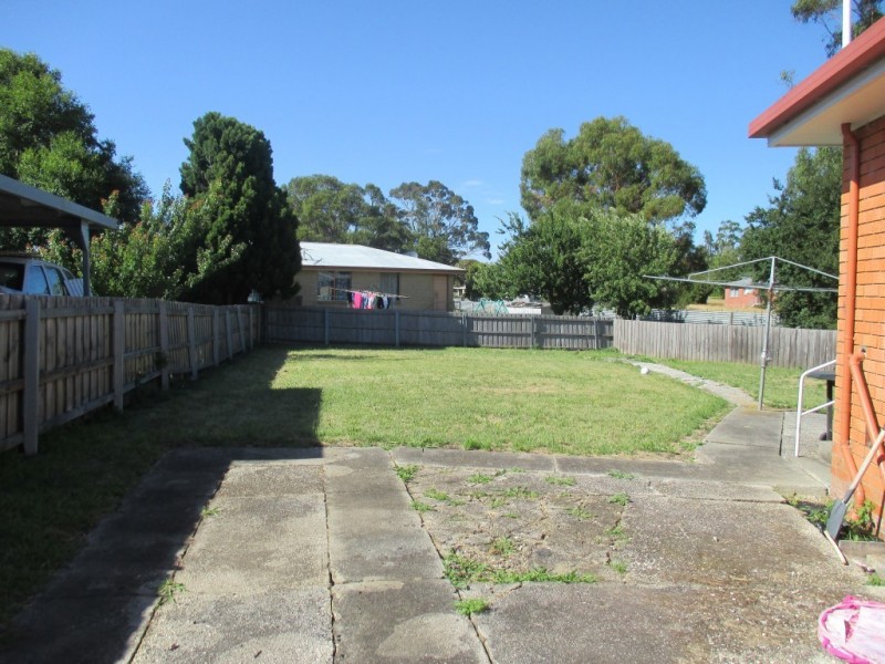 33 Pioneer Parade, Ravenswood TAS 7250