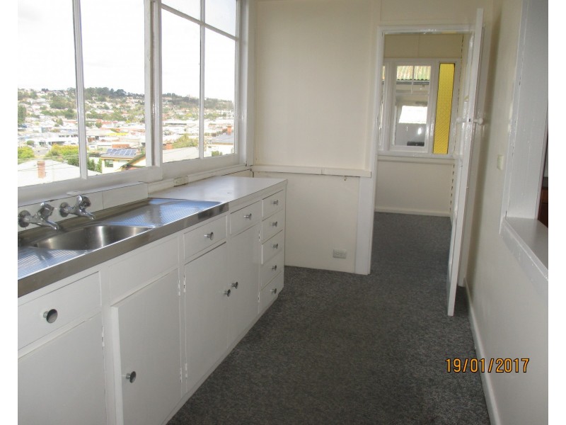 1/34 Upton Street, West Launceston TAS 7250