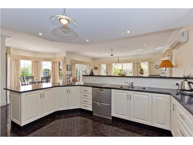 11 Waldhorn Drive, Grindelwald TAS 7277