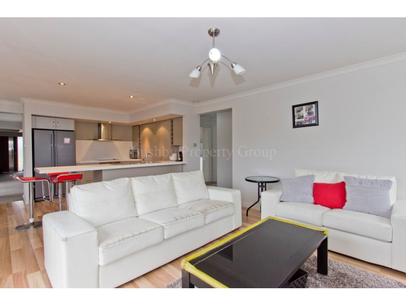 28 Comice Place, Newnham TAS 7248
