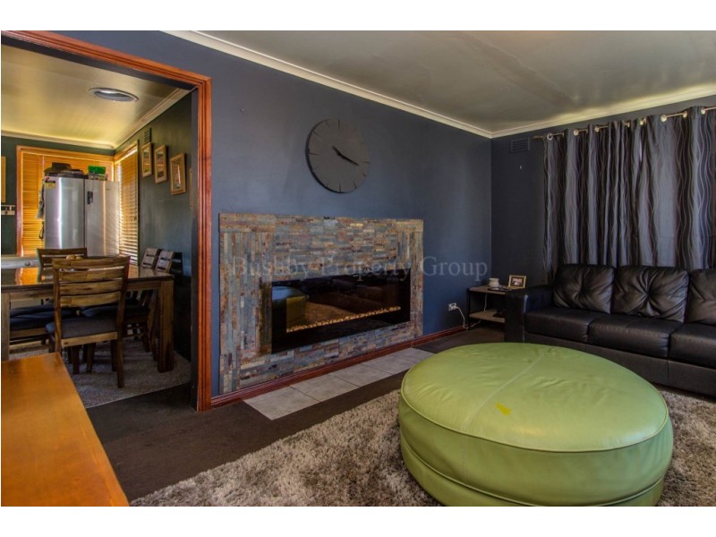 8 Oberon Place, Ravenswood TAS 7250