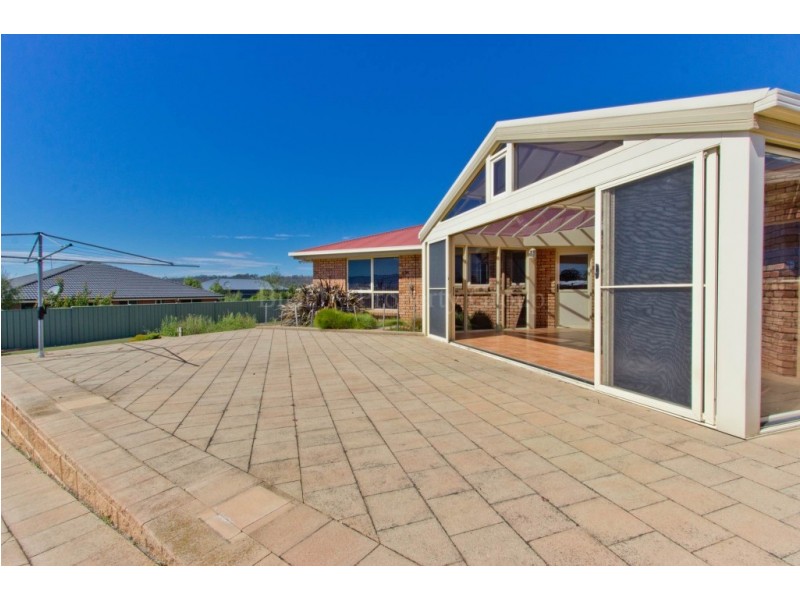 15 Carlwood Place, Prospect Vale TAS 7250