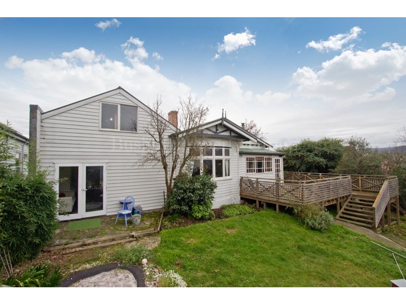23a. Button Street, Mowbray TAS 7248