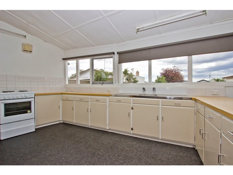 32 Joffre Street, Mowbray TAS 7248
