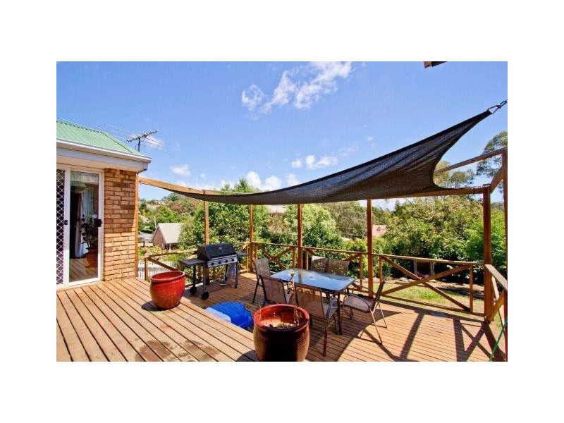 9 Owen Place, Summerhill TAS 7250
