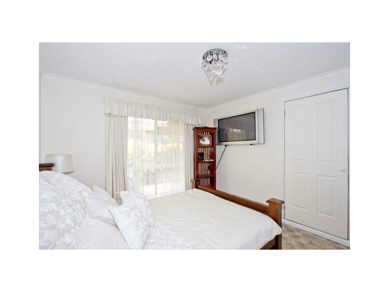 9 Owen Place, Summerhill TAS 7250