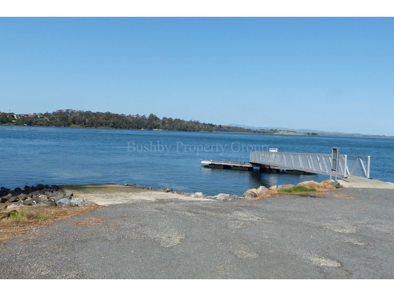 19 Chisholm Avenue, Clarence Point TAS 7270