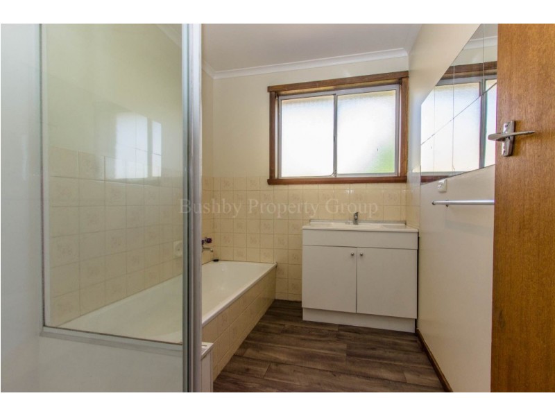 3b Bishops Drive, Newnham TAS 7248