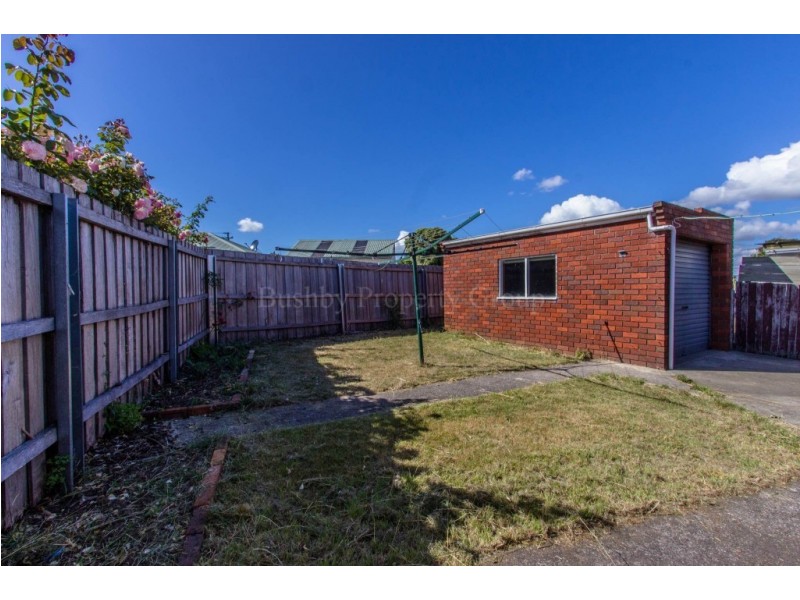 3b Bishops Drive, Newnham TAS 7248