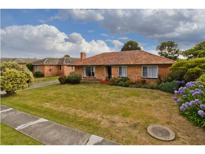 18 Eplanade North, George Town TAS 7253