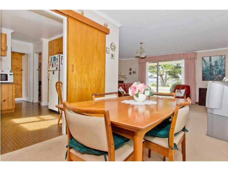 18 Eplanade North, George Town TAS 7253