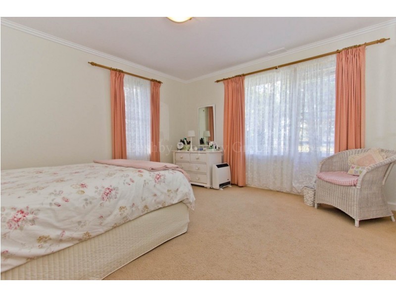 18 Eplanade North, George Town TAS 7253