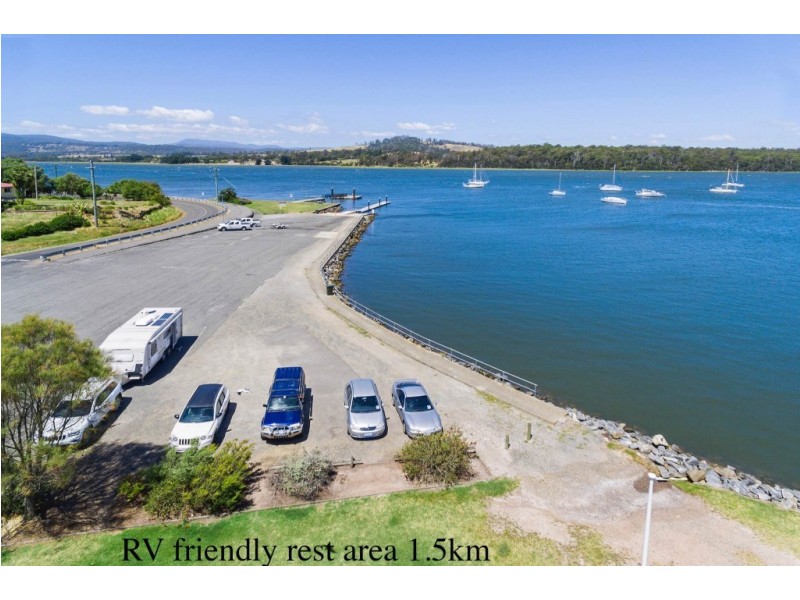 5 Taroona Street, Gravelly Beach TAS 7276