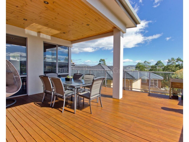 7 Peacock Place, Legana TAS 7277