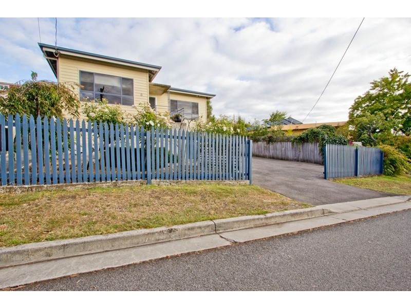 6 Quarry Road, West Launceston TAS 7250