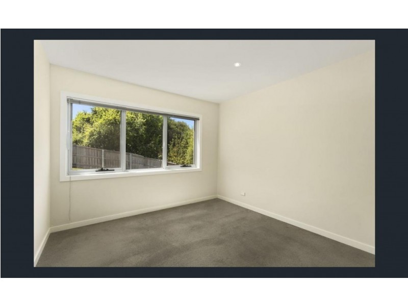 2/7-9 Monet Place, Newnham TAS 7248