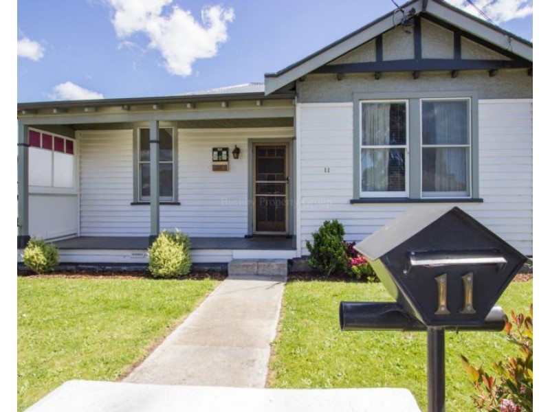 11 Dineen Street, Mowbray TAS 7248