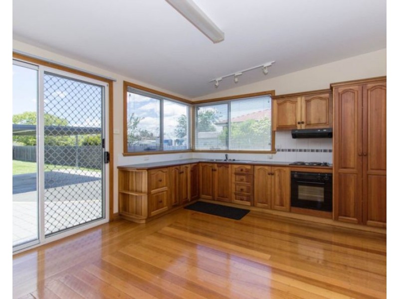 11 Dineen Street, Mowbray TAS 7248