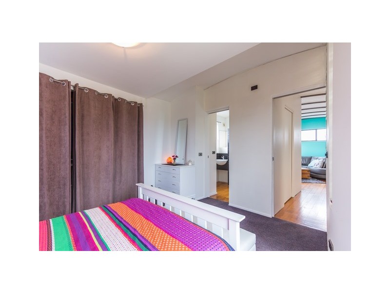 36 Roberts Crescent, Newnham TAS 7248