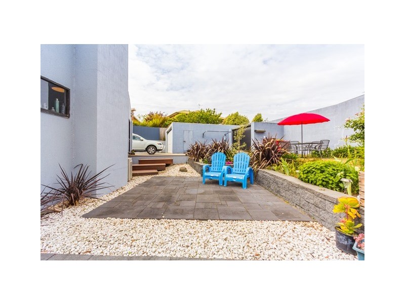 36 Roberts Crescent, Newnham TAS 7248