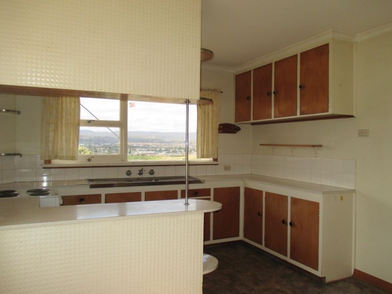 2/105 Forest Road, Trevallyn TAS 7250